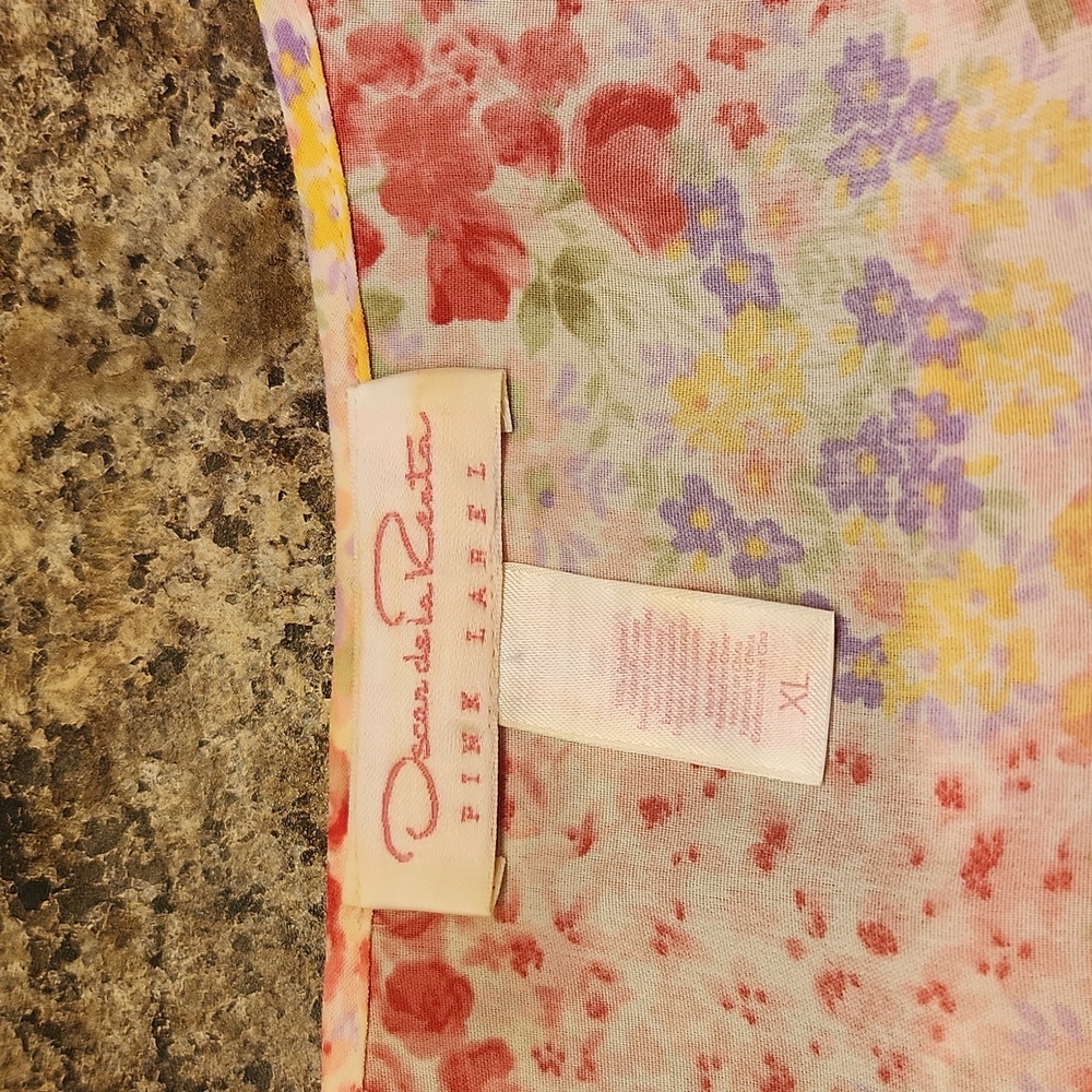 Oscar de la Renta Robe - Picture 8 of 8